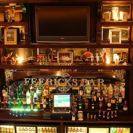 Feerick'S Hotel Rathowen ภายนอก รูปภาพ